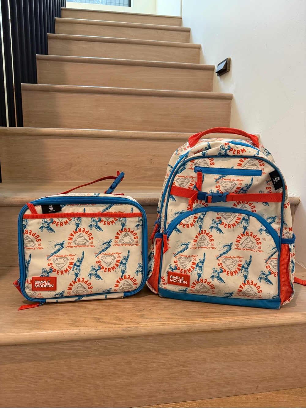 Simple Modern Kids' Cream Backpack & Lunch Bag Set with Blue and Red Accents